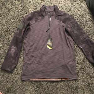 NWT 5.11 Rapid Half Zip